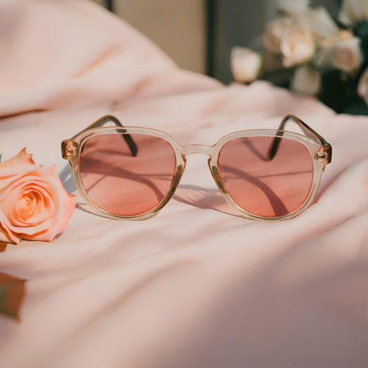 Effects of Rose-Tinted Glasses on Photophobia